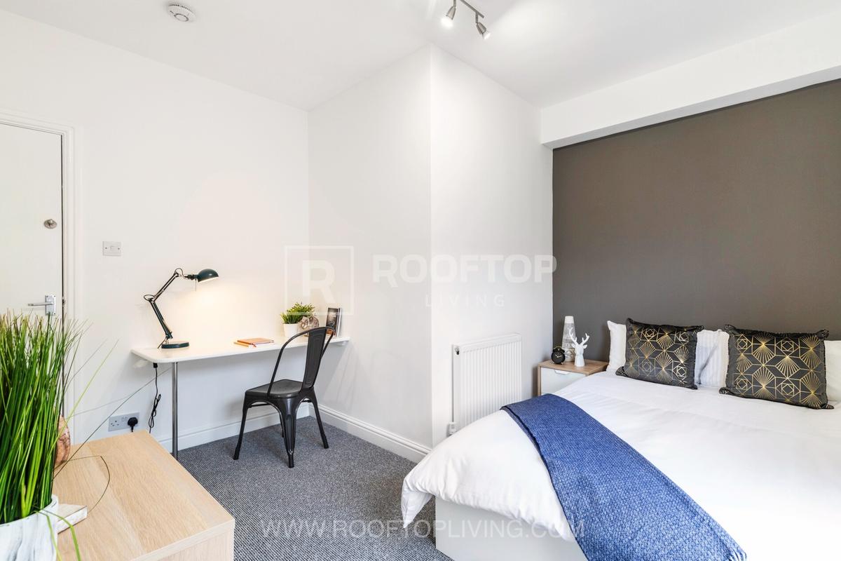 6 bedroom house for rent Hessle Terrace, Leeds, LS6 1EQ UniHomes