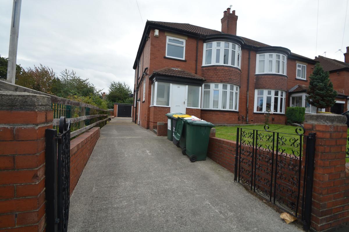 4 bedroom house for rent St. Annes Road, Leeds, LS6 3NY UniHomes