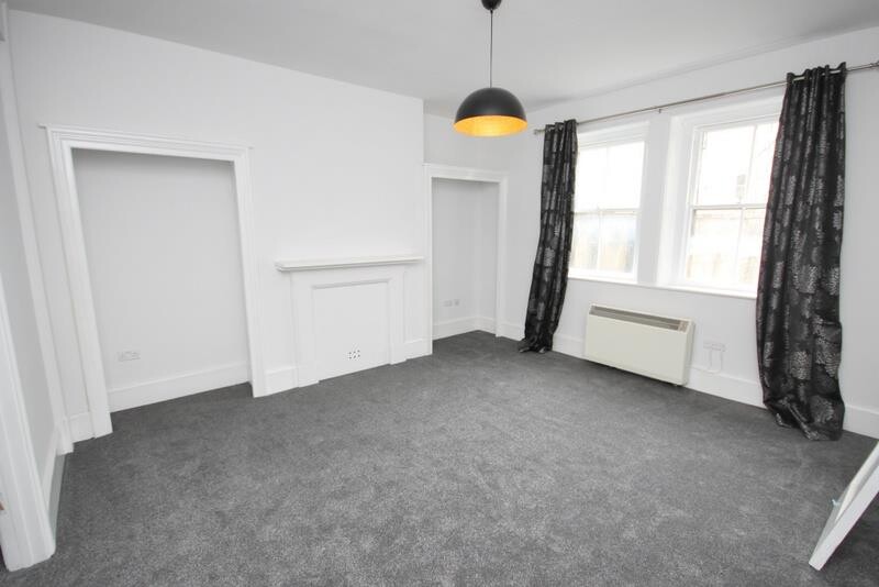 3 bedroom apartment for rent Grove Street, Bath, BA2 6PJ UniHomes