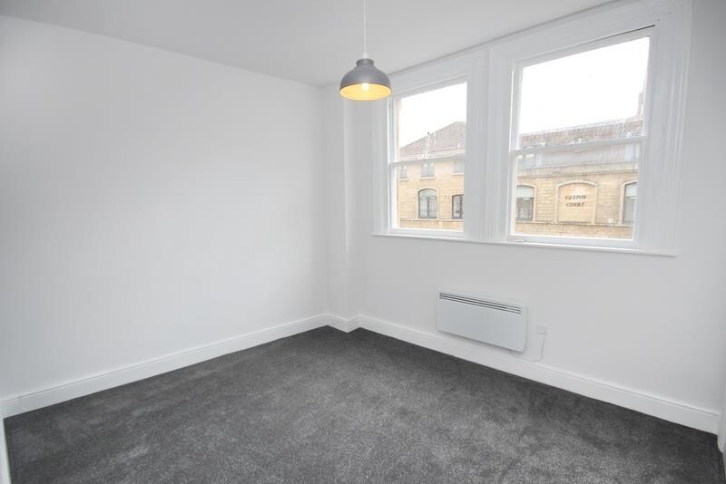 3 bedroom apartment for rent Grove Street, Bath, BA2 6PJ UniHomes