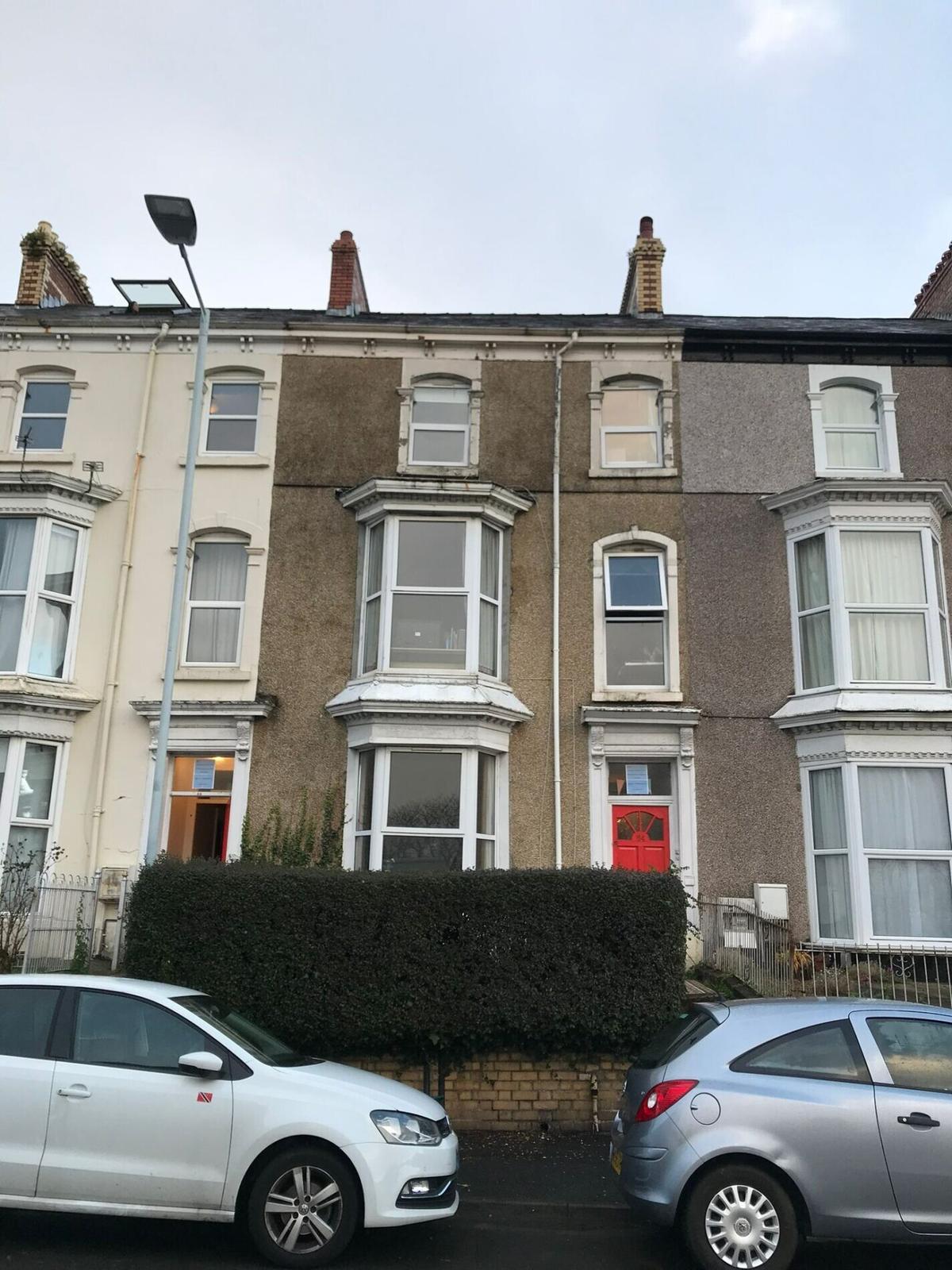 8 bedroom house for rent Bryn Road Brynmill, Swansea, SA2 0AS UniHomes