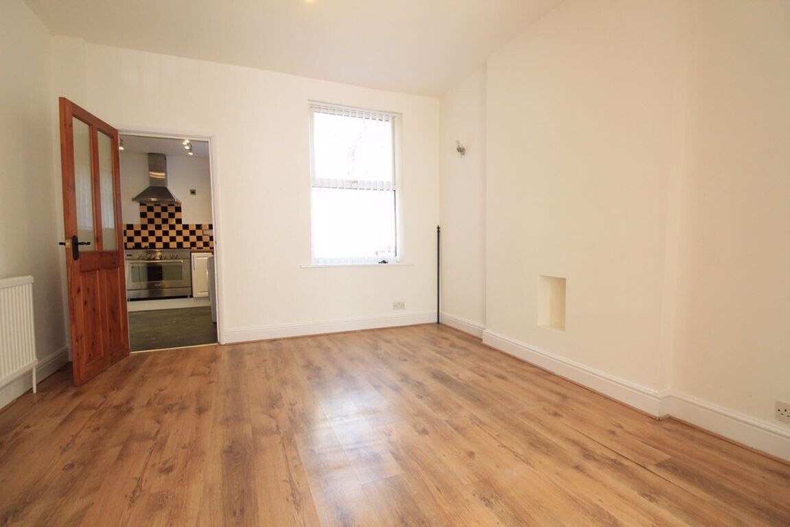 3 bedroom house for rent Sneinton Boulevard, Nottingham, NG2 4FD UniHomes