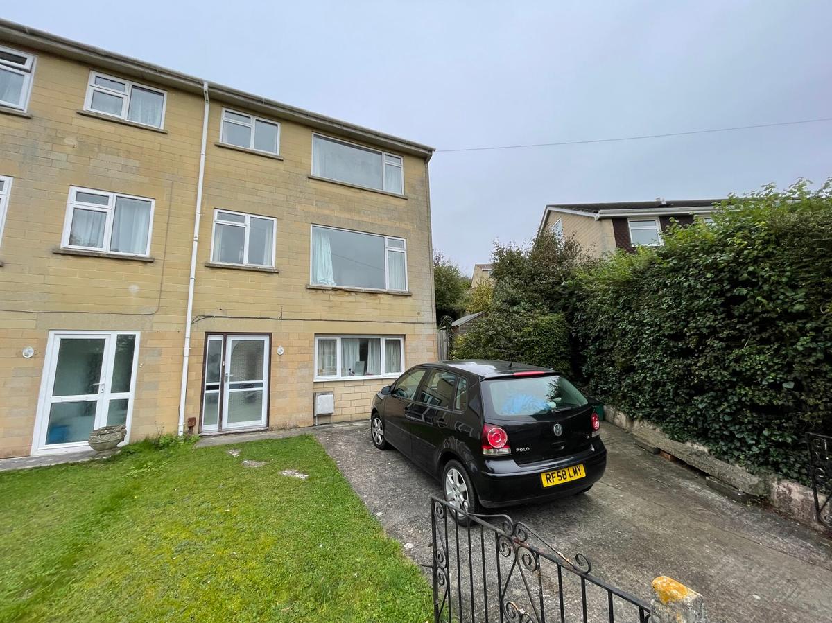 6 bedroom house for rent Ambleside Road, Bath, BA2 2LP UniHomes