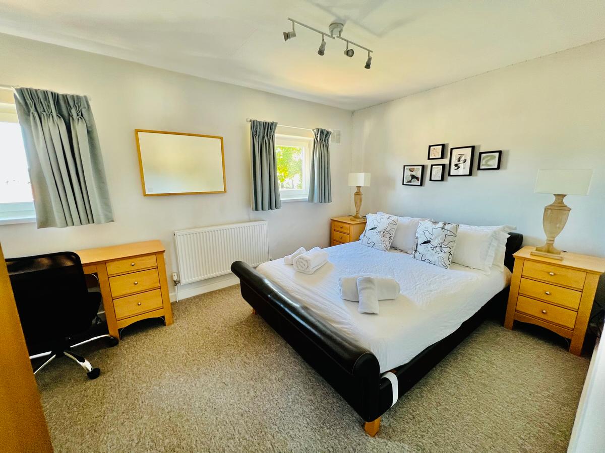 5 bedroom house for rent Cleeve Green, Bath, BA2 1SD UniHomes