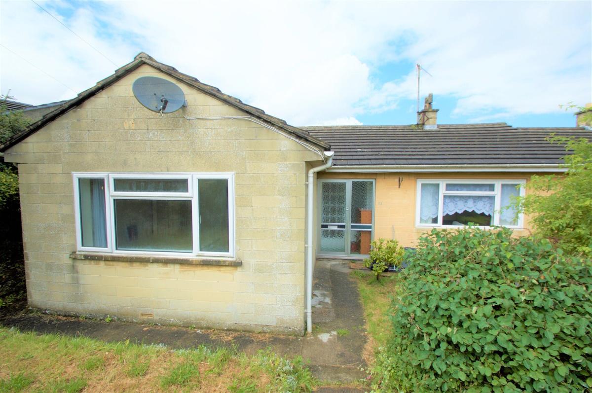 4 bedroom house for rent Ambleside Road, Bath, BA2 2LR UniHomes