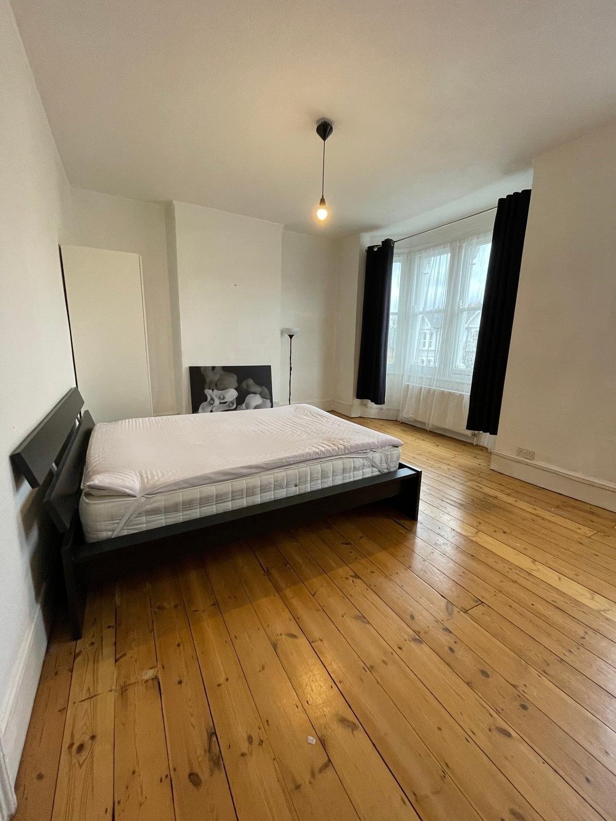 5 bedroom apartment for rent Bradley Gardens, London, W13 8HE UniHomes