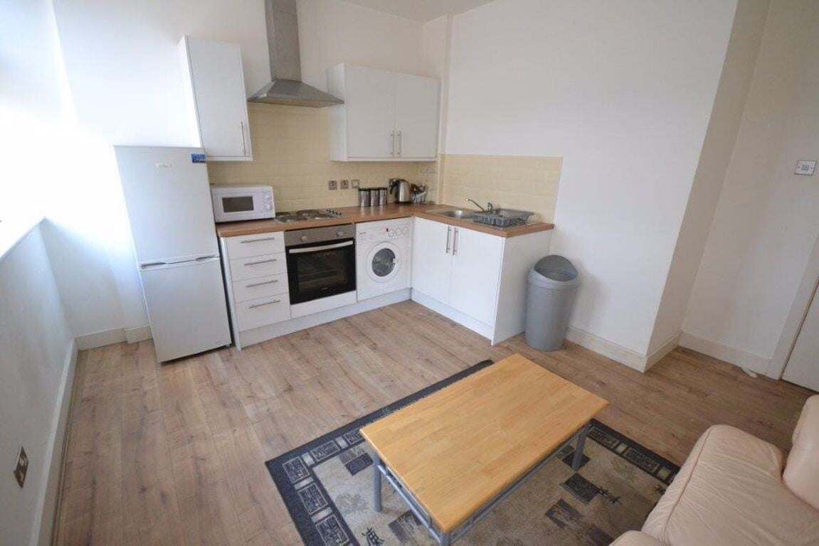 2 bedroom house for rent Duke Street, Leicester, LE1 6WB UniHomes