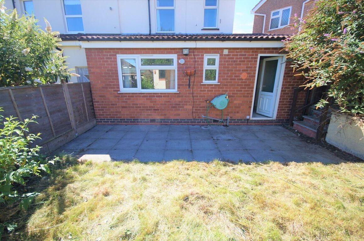 4 bedroom house for rent Burnsall Grove, Coventry, CV5 6BW UniHomes