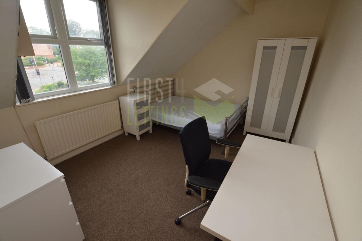 5 bedroom house for rent Kirby Road, Leicester, LE3 6BE UniHomes