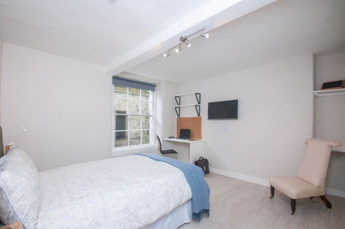 2 bedroom apartment for rent Albion Terrace, Bath, BA1 3AF UniHomes