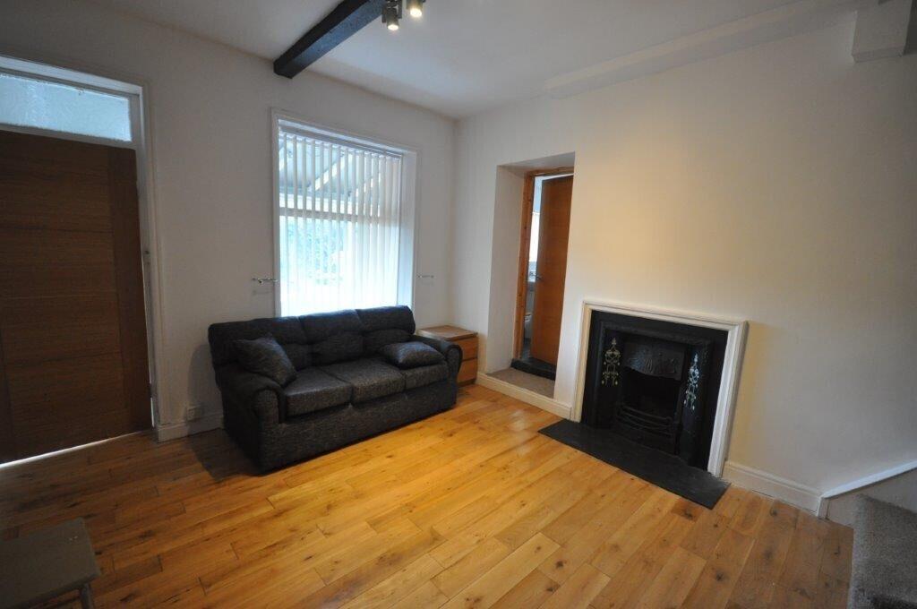 3 bedroom house for rent Kirkstall Road, Leeds, LS4 2QD UniHomes