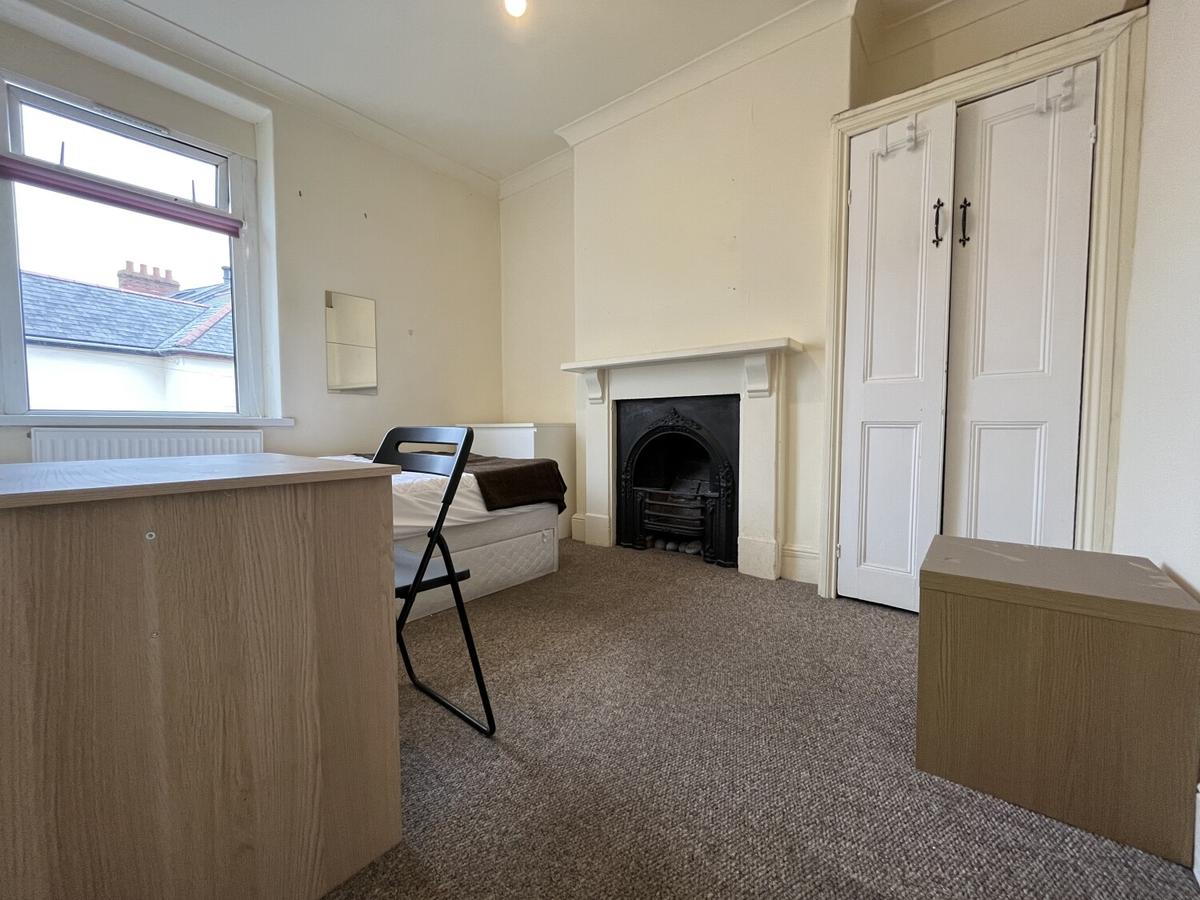 6 bedroom house for rent South Luton Place, Cardiff, CF24 0EX UniHomes