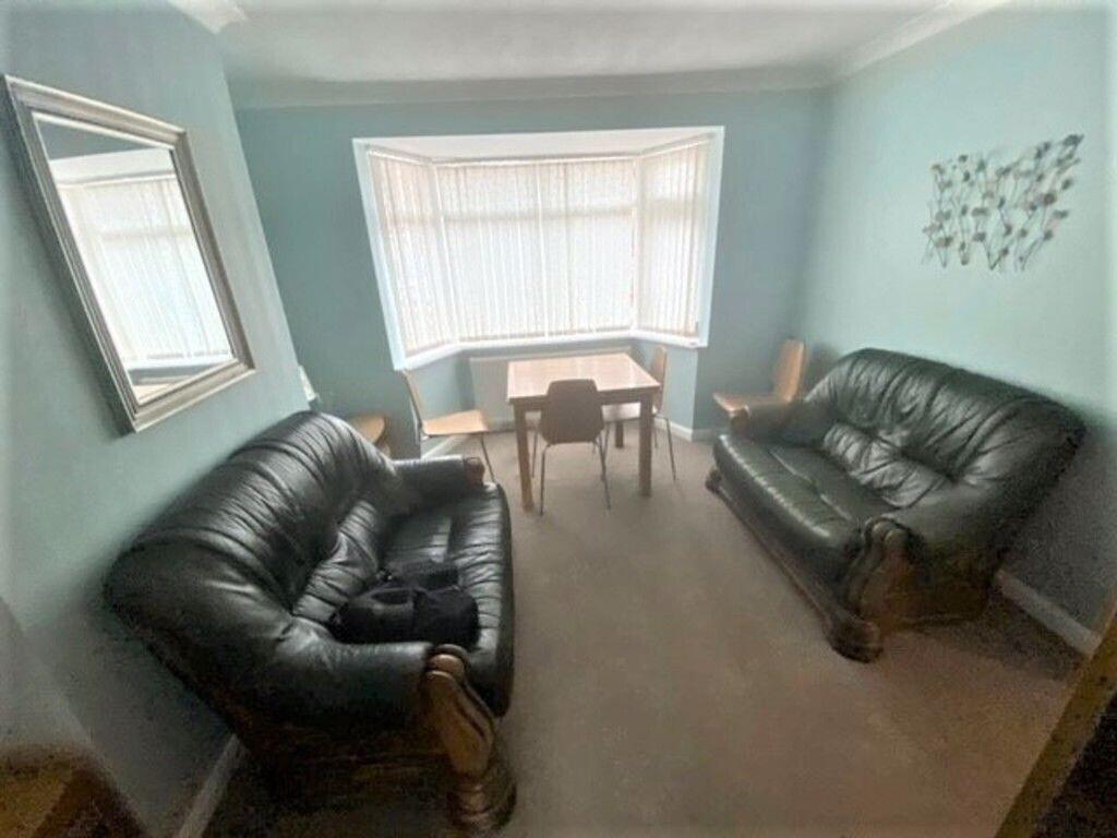 4 bedroom house for rent Bolingbroke Road, Coventry, CV3 1AQ UniHomes