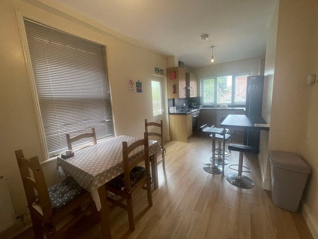 5 bedroom house for rent Sturry Road, Canterbury, CT1 1DF UniHomes