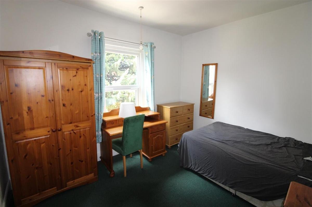 6 bedroom house for rent Devonshire Road, Southampton, SO15 2GN UniHomes