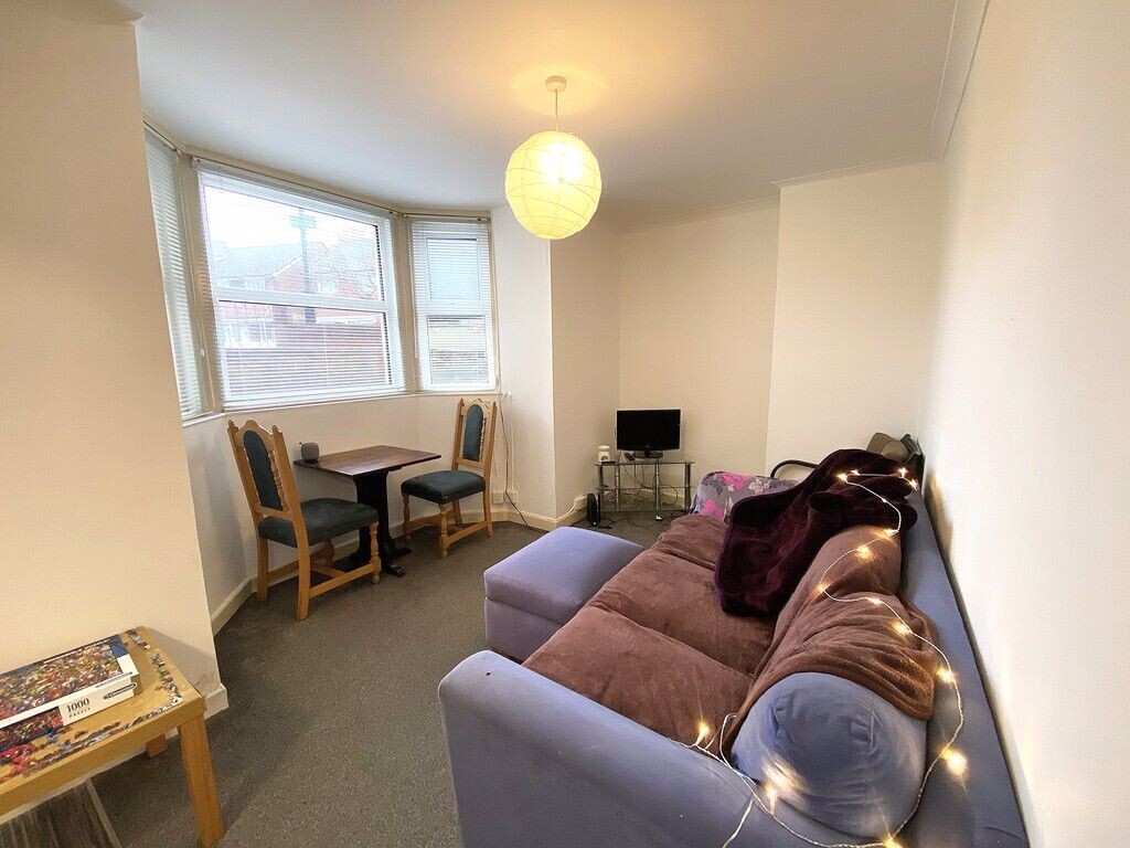 3 bedroom apartment for rent Outram Road, Portsmouth, PO5 1QP UniHomes