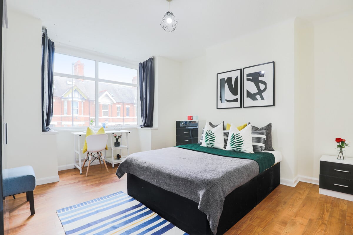 6 bedroom house for rent Coundon Road Coventry, CV1 4AR UniHomes