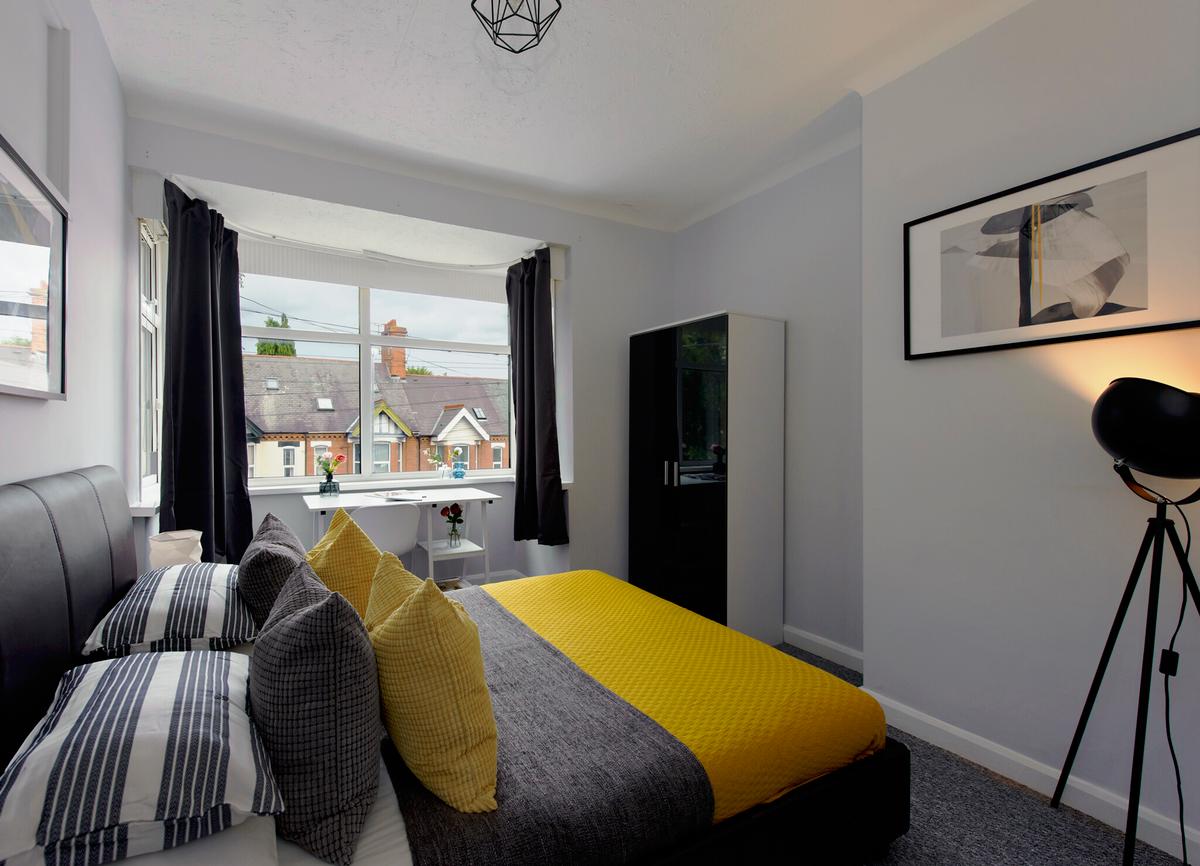 6 bedroom house for rent Coundon Road Coventry, CV1 4AR UniHomes