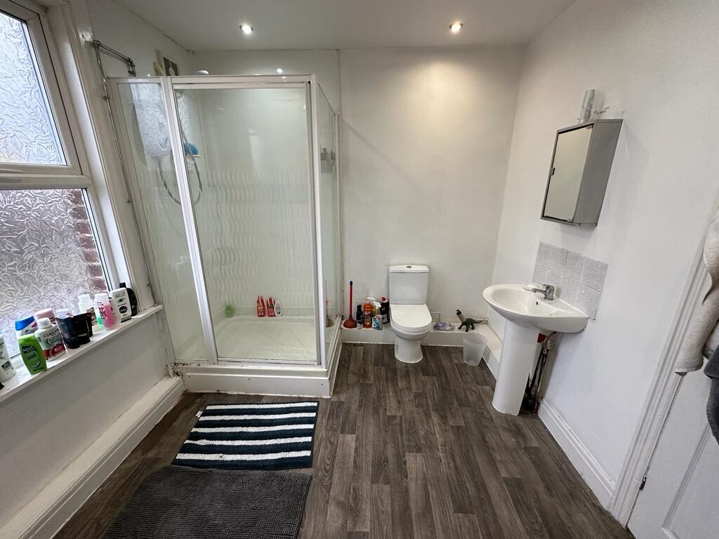 1 bedroom house for rent Belle Vue Road, Leeds, LS3 1HG UniHomes