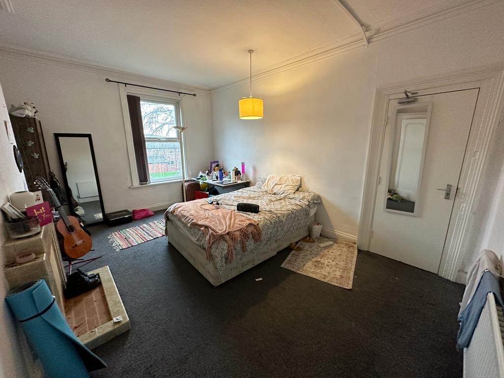 1 bedroom house for rent Belle Vue Road, Leeds, LS3 1HG UniHomes