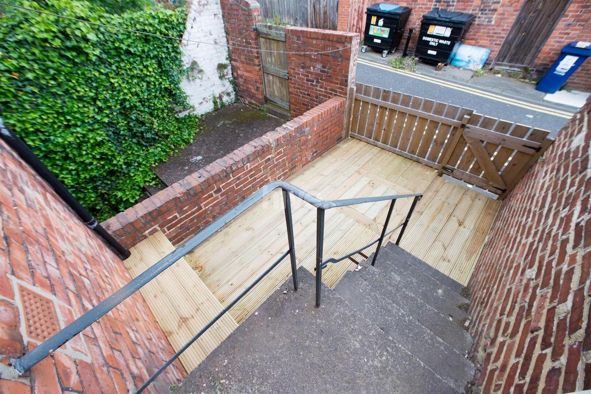 5 bedroom apartment for rent Brandon Grove, Newcastle, NE2 1PA UniHomes