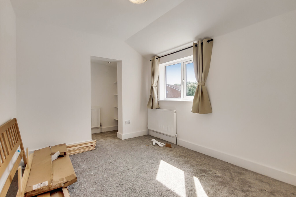 4 bedroom house for rent Trundleys Road, London, SE8 5BD UniHomes