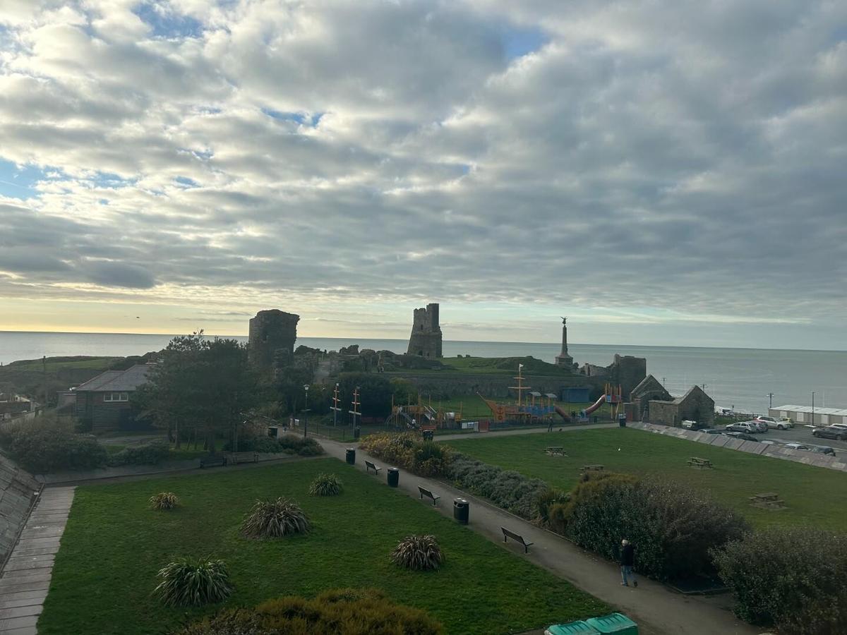 3 bedroom apartment for rent St. Michaels Place, Aberystwyth, SY23 1DY