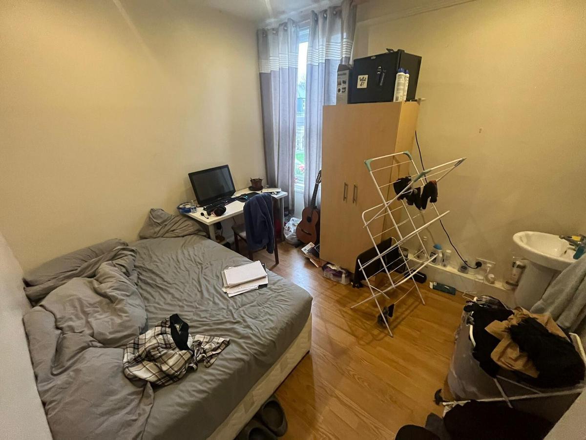 14 bedroom house for rent North Grange Road, Leeds, LS6 2BR UniHomes