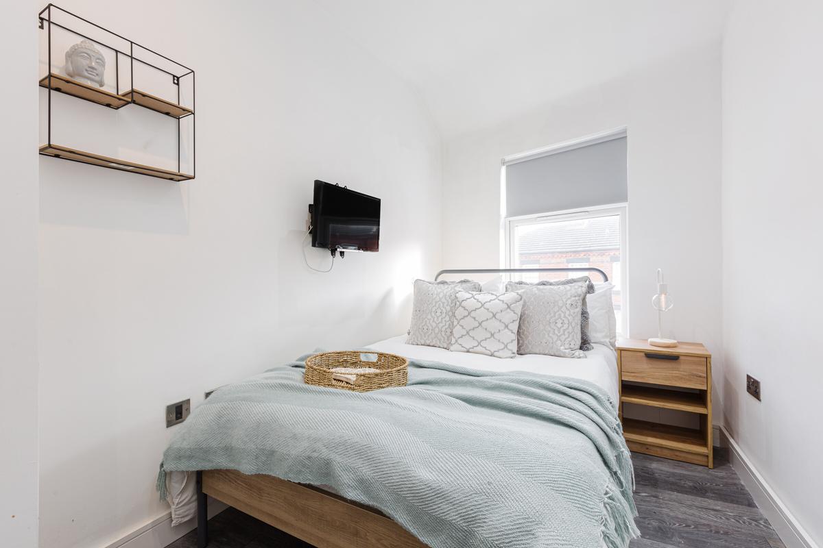 5 bedroom house for rent Holt Road, Liverpool, L7 2PR UniHomes