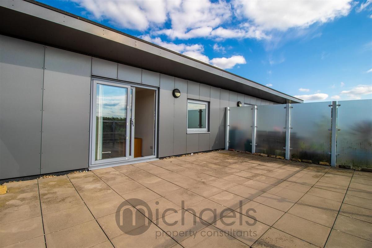 3 bedroom apartment for rent Sail House, Colchester, CO2 8YP UniHomes