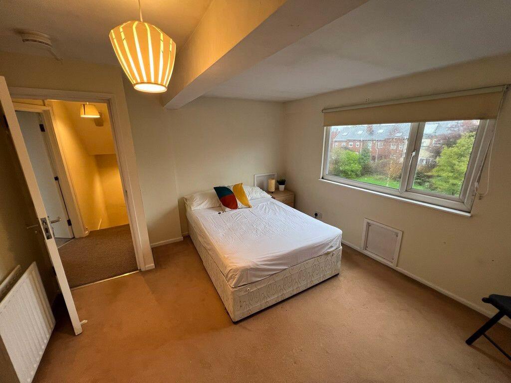 3 bedroom house for rent Crookes, Sheffield, S10 1UG UniHomes