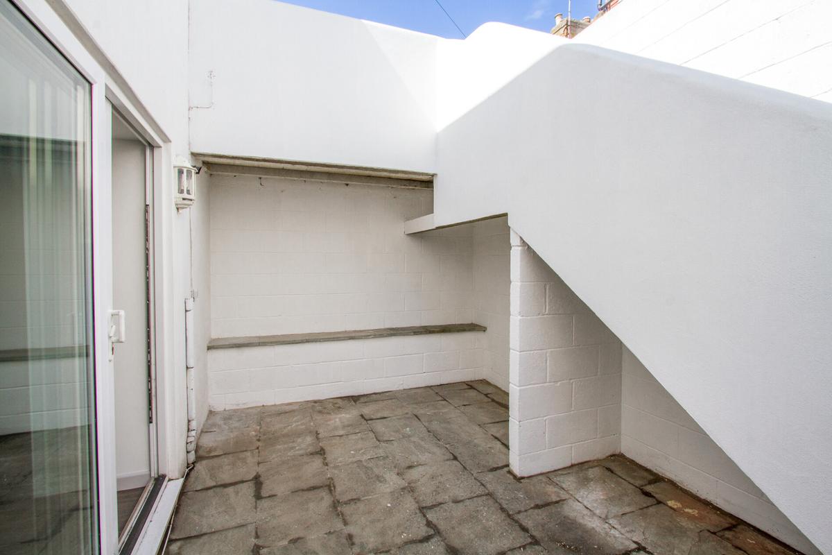 2 bedroom house for rent St. Martins Street, Brighton, BN2 3HJ UniHomes