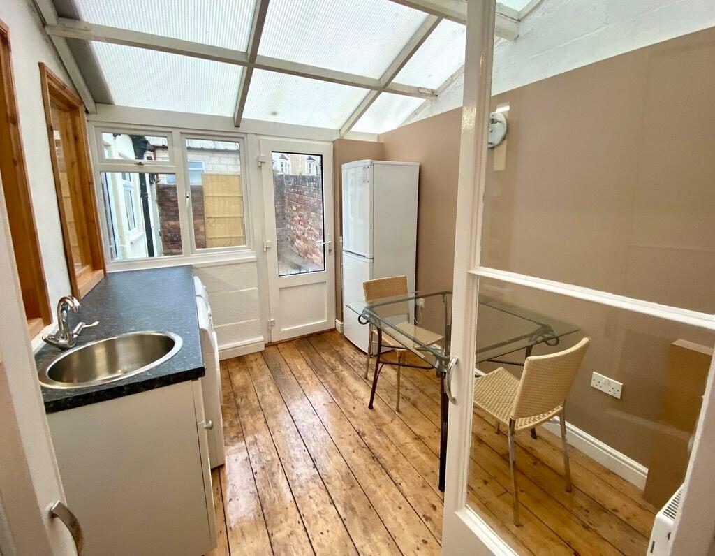 5 bedroom house for rent Vernon Terrace, Bath, BA2 3DA UniHomes