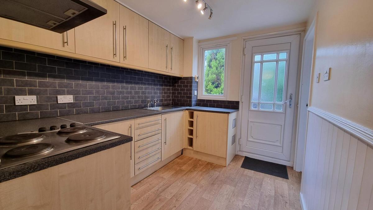 4 bedroom house for rent Woodbridge Fold, Leeds, LS6 3LX UniHomes