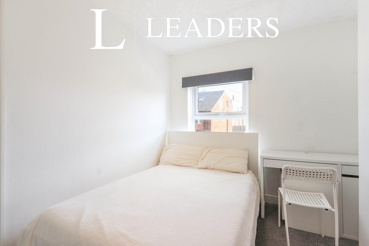 4 bedroom house for rent Clough Road Sheffield, S1 4TA UniHomes