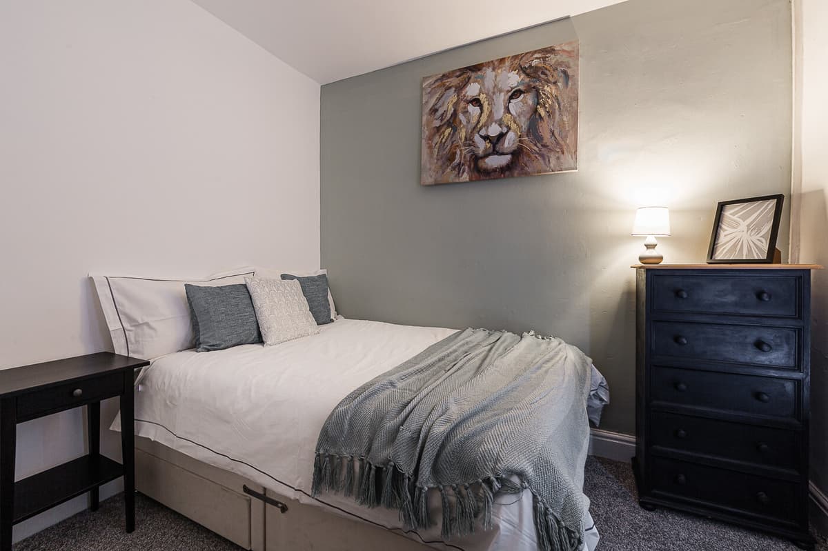 7 bedroom house for rent Peterborough Road, Liverpool, L15 9HN UniHomes