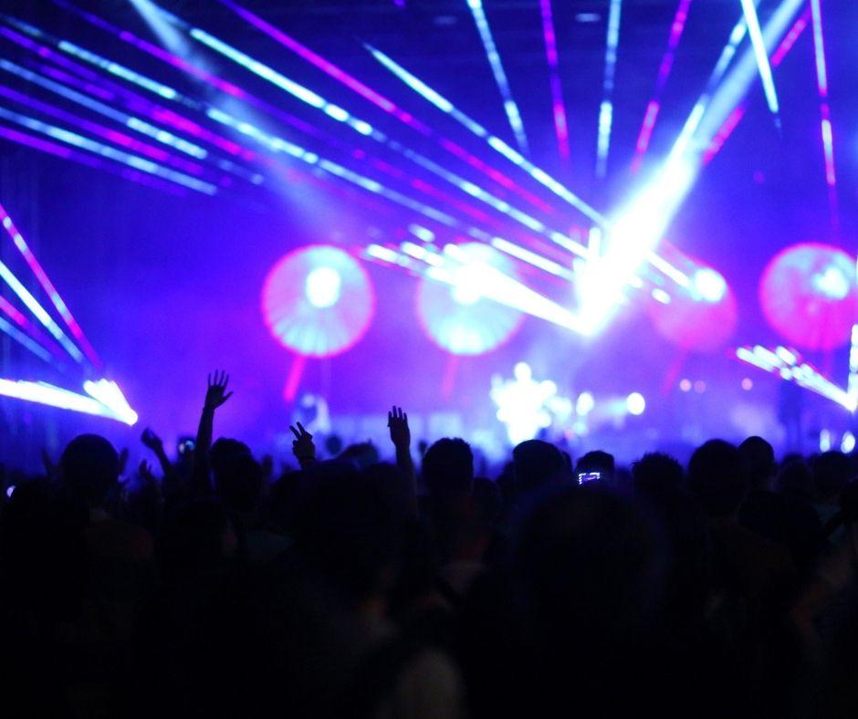 How to Survive Refreshers Without Drinking