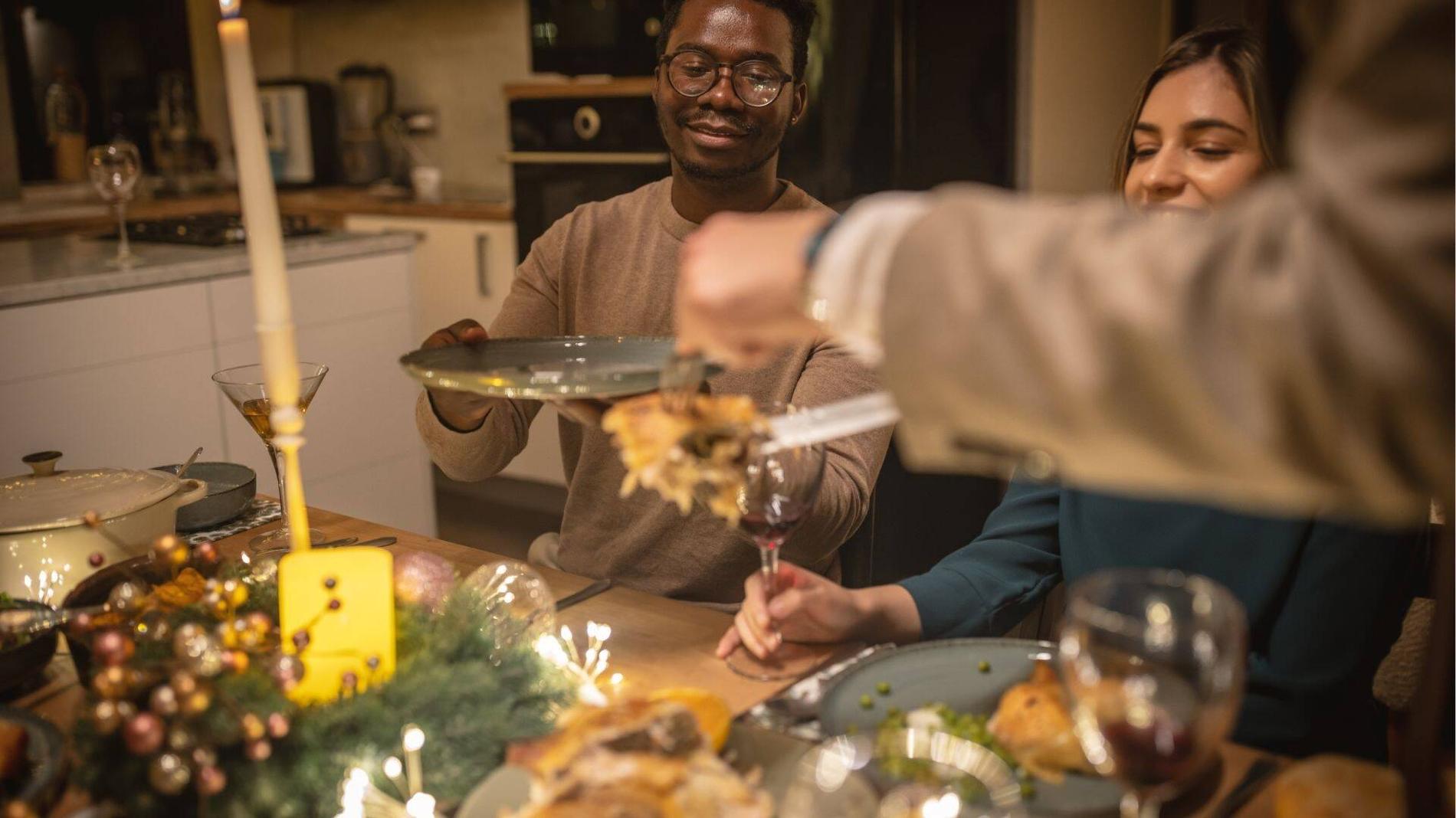 How to Throw the Ultimate Student Christmas Dinner