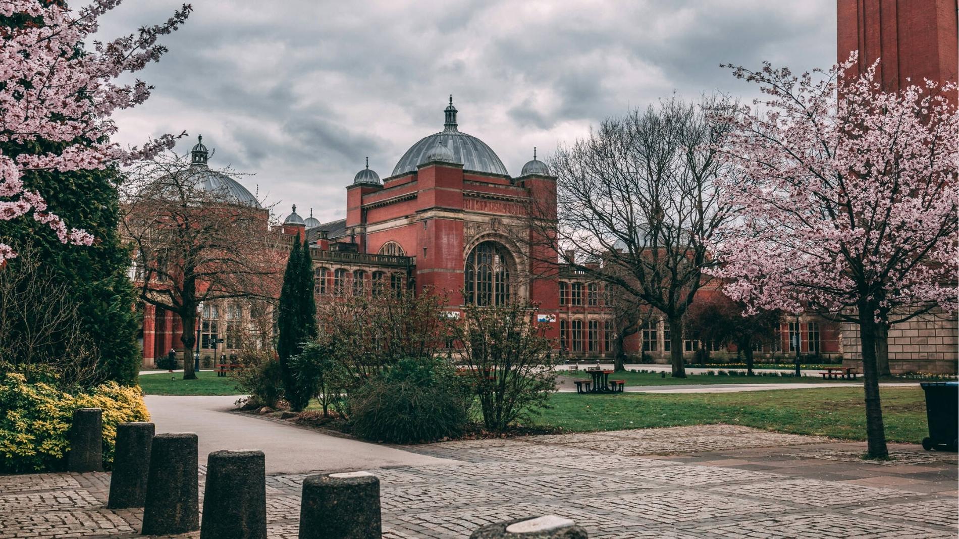 The 10 Best Things About Being a Uni of Birmingham Student