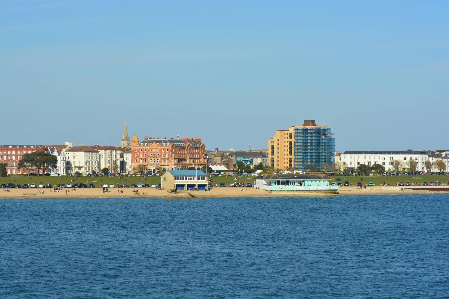 The Portsmouth Student Guide: Southsea