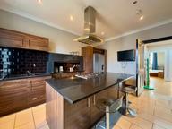 Cambridge Street, 3F1, West End