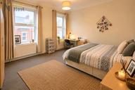 Ashville Grove, Hyde Park