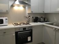 Woodlands Drive, West End