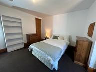 Manor Drive, Hyde Park