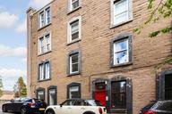 St Peter Street, Central