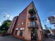 Hulme Manchester, Hulme