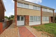 Long Meadow Way, Hales Place