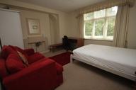 2A Dunbar Road, Winton