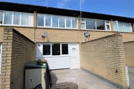 Barchester Close, Cowley