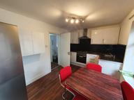 Richmond Avenue, Headingley